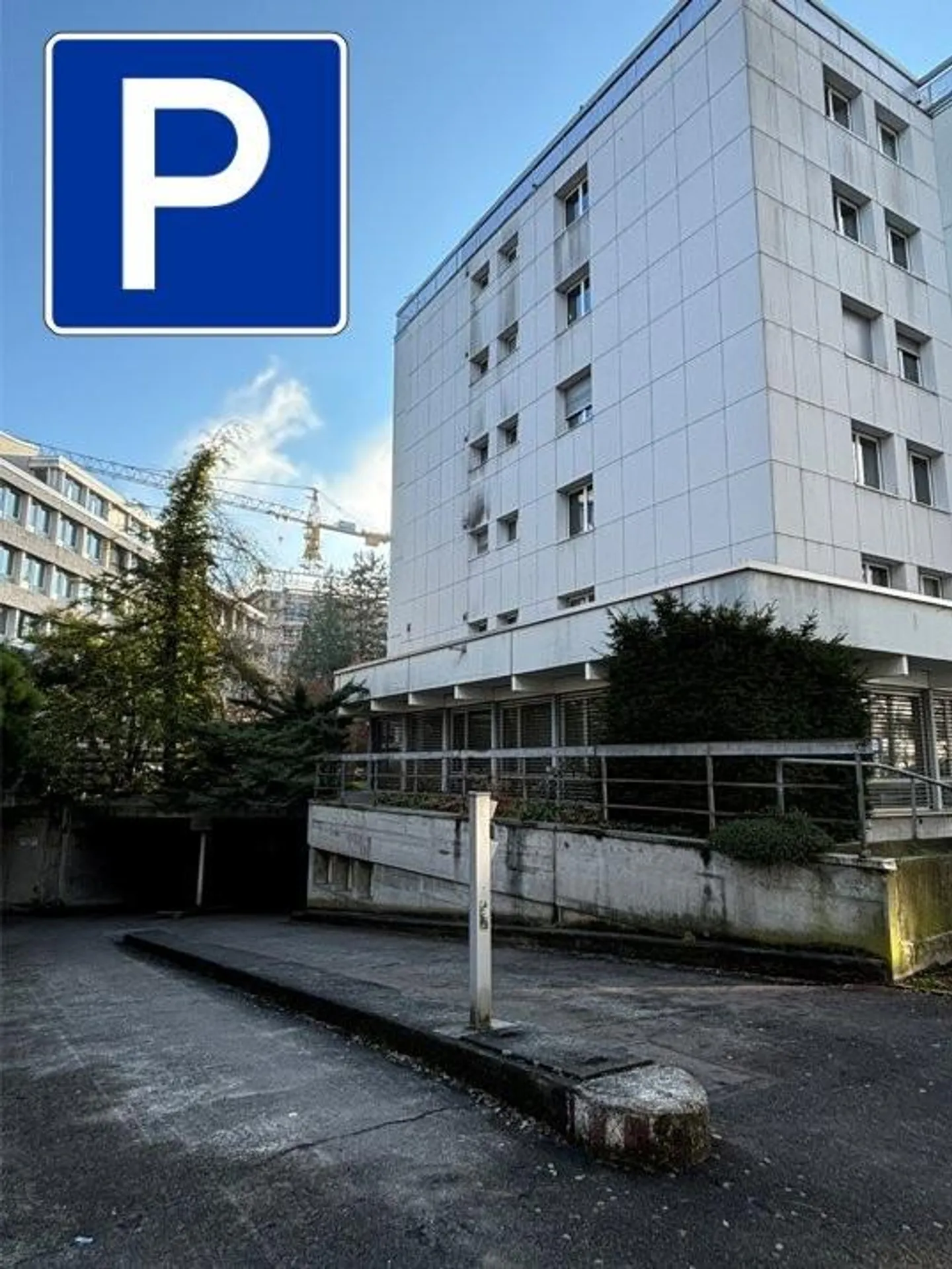 Underground parking space in the Breitenrain district - Photo 1 of 1