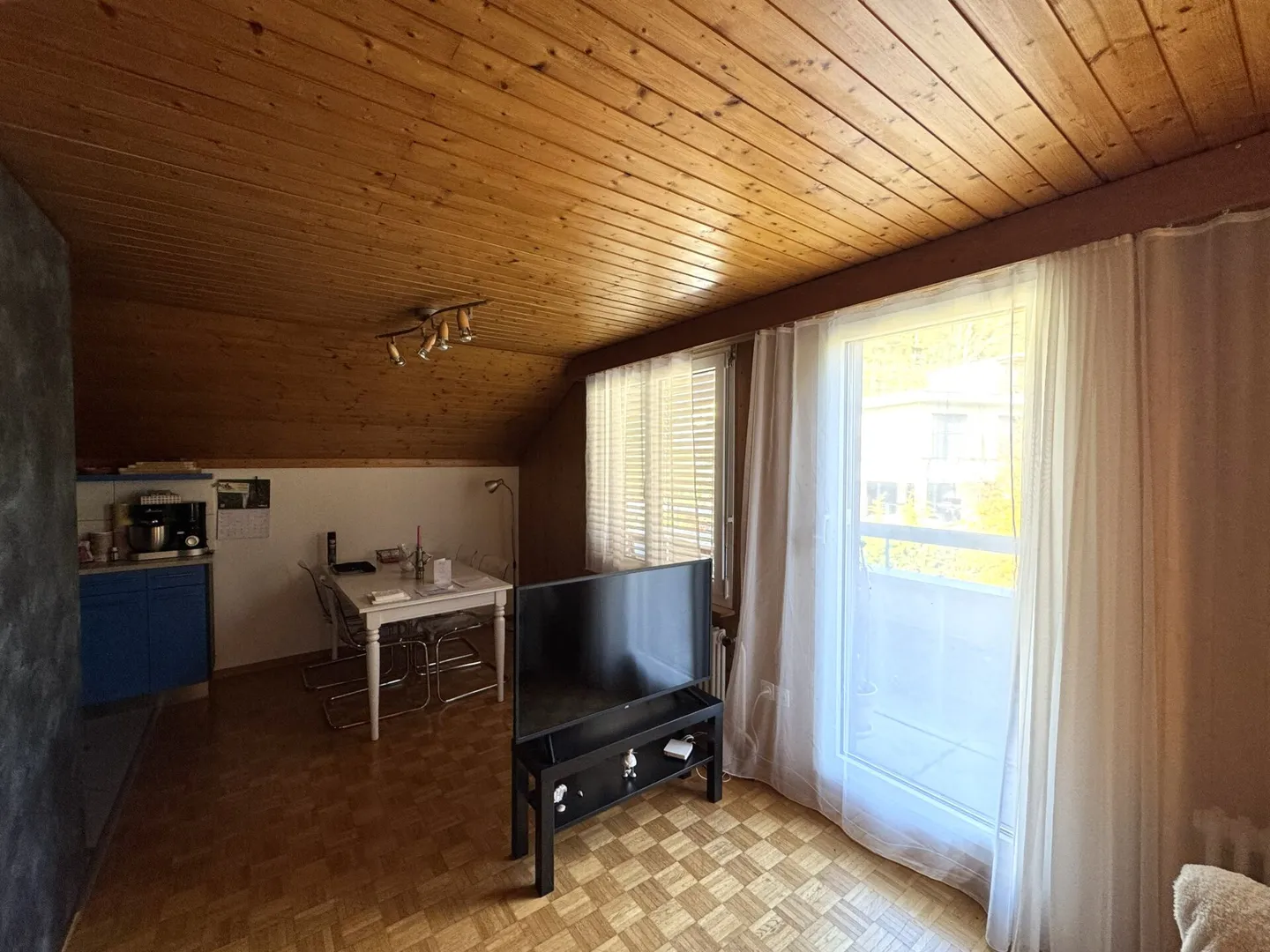 Vollvermietetes Mehrfamilienhaus mit 6 Wohneinheiten zu verkaufen - Foto 5 von 21