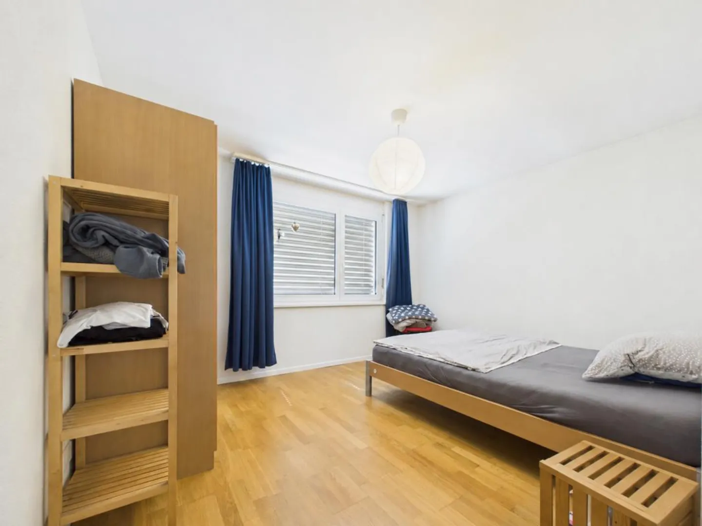 Casa bifamiliare adatta alle famiglie con 5,5 stanze, giardino e terrazza sul tetto - Foto 7 di 13
