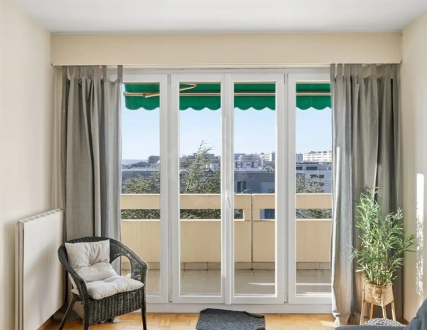 Beautiful Apartment - Geneva - Photo 4 of 8