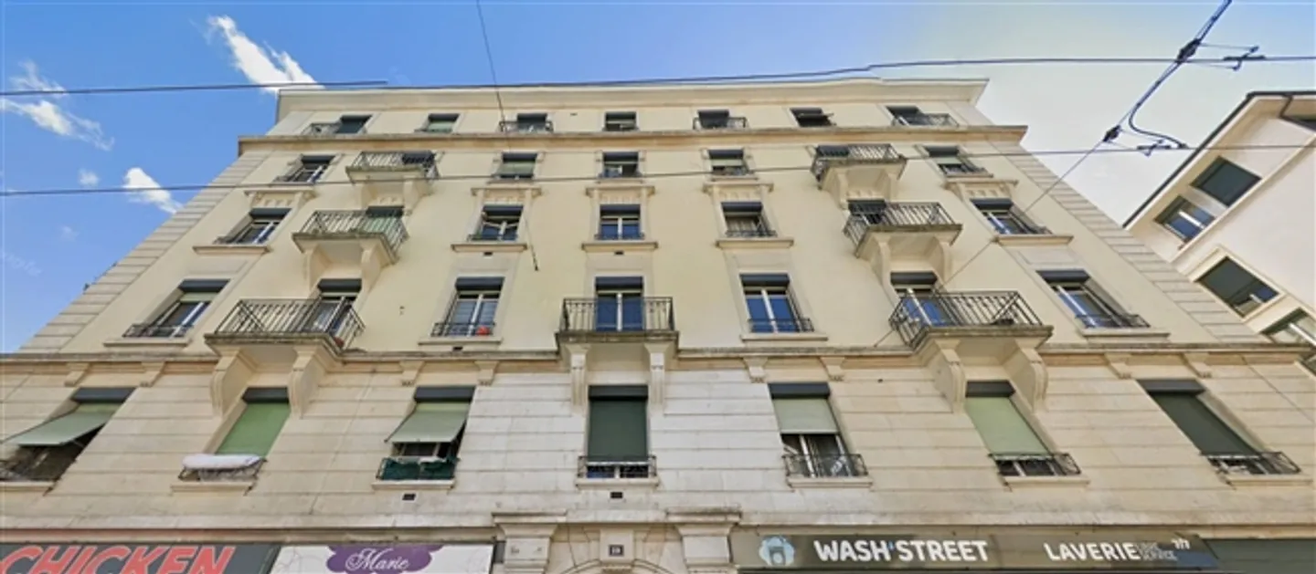 "Trasferimento a solo un tiro di schioppo dalla stazione Cornavin." - Foto 1 di 1