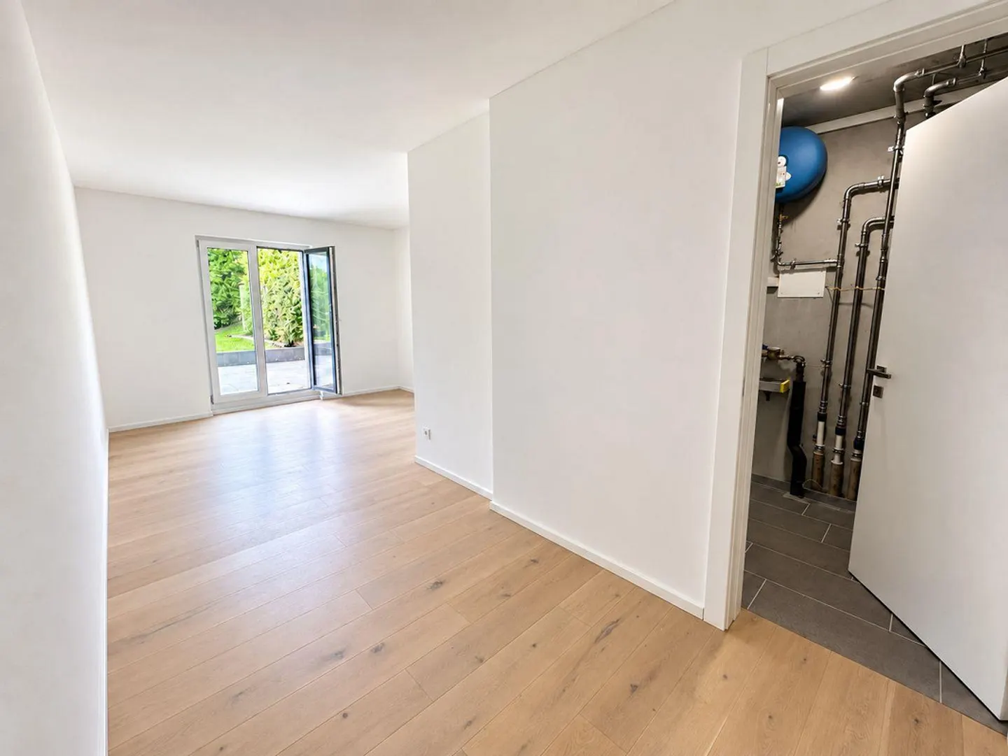 MENDRISIO - Appartement spacieux de 4,5 pièces avec bureau, buanderie... - Photo 6 sur 14
