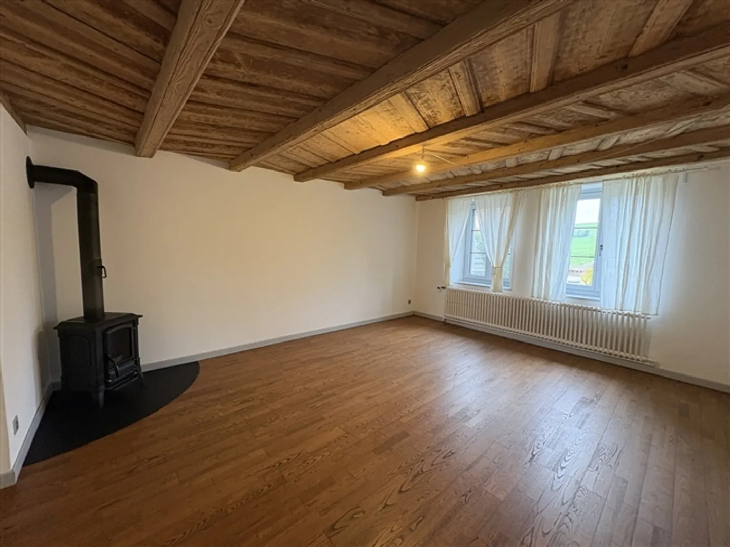 Quiet, Charm, Nature and Authenticity in this renovated farmhouse - Photo 2 of 10