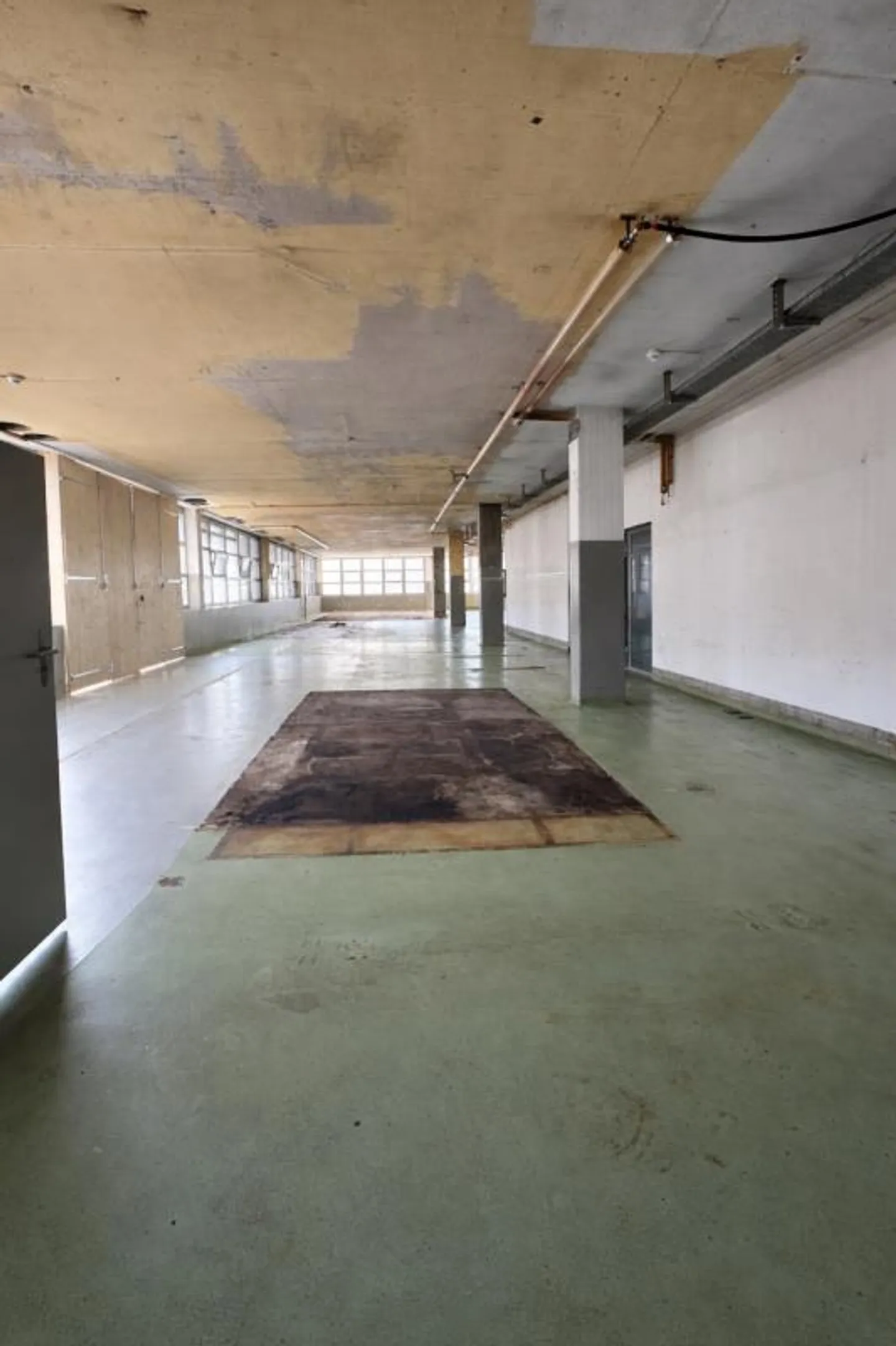 Spazio Commerciale Flessibile con Servizi - Foto 6 di 6