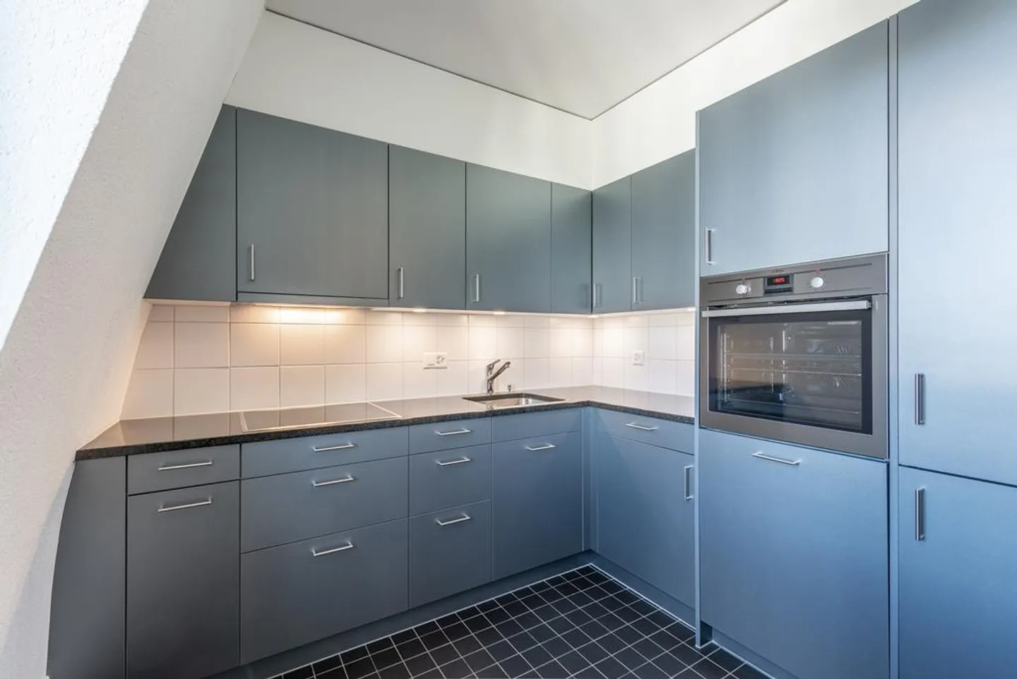 MIETEN OHNE KAUTION - Dachwohnung mit Terrasse und Blick über Bern - Foto 2 von 10