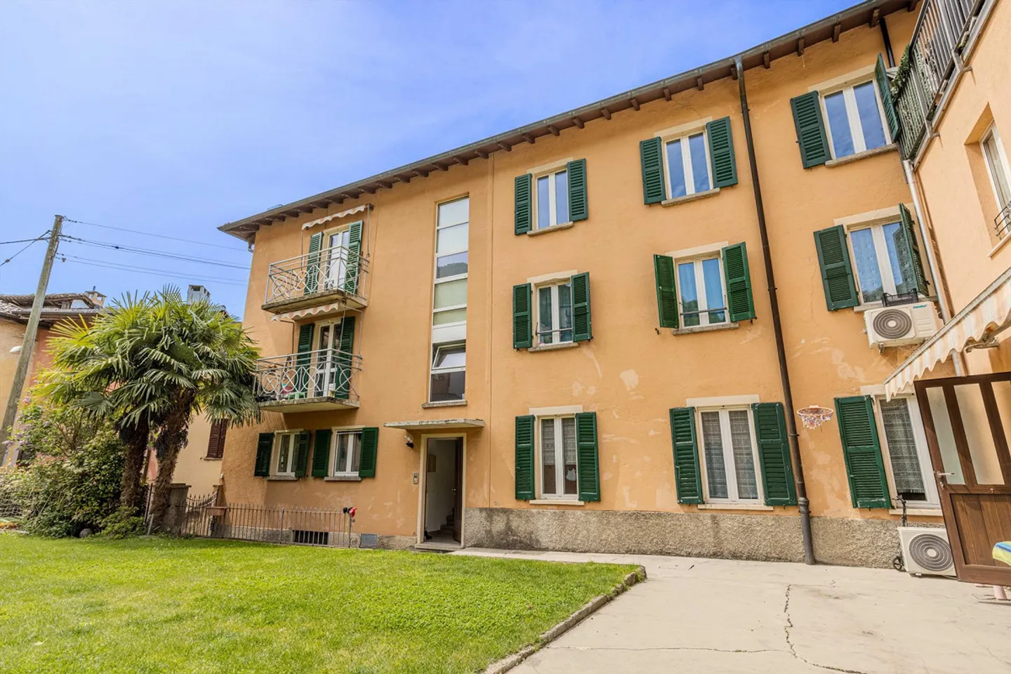 Maison multifamiliale stable avec 4 unités à Viganello - Photo 9 sur 9