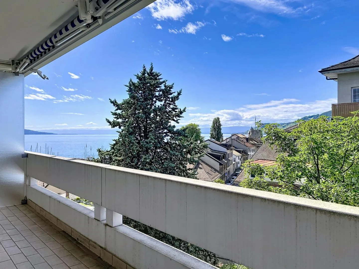 Charmante Wohnung mit Seeblick - Foto 5 von 11