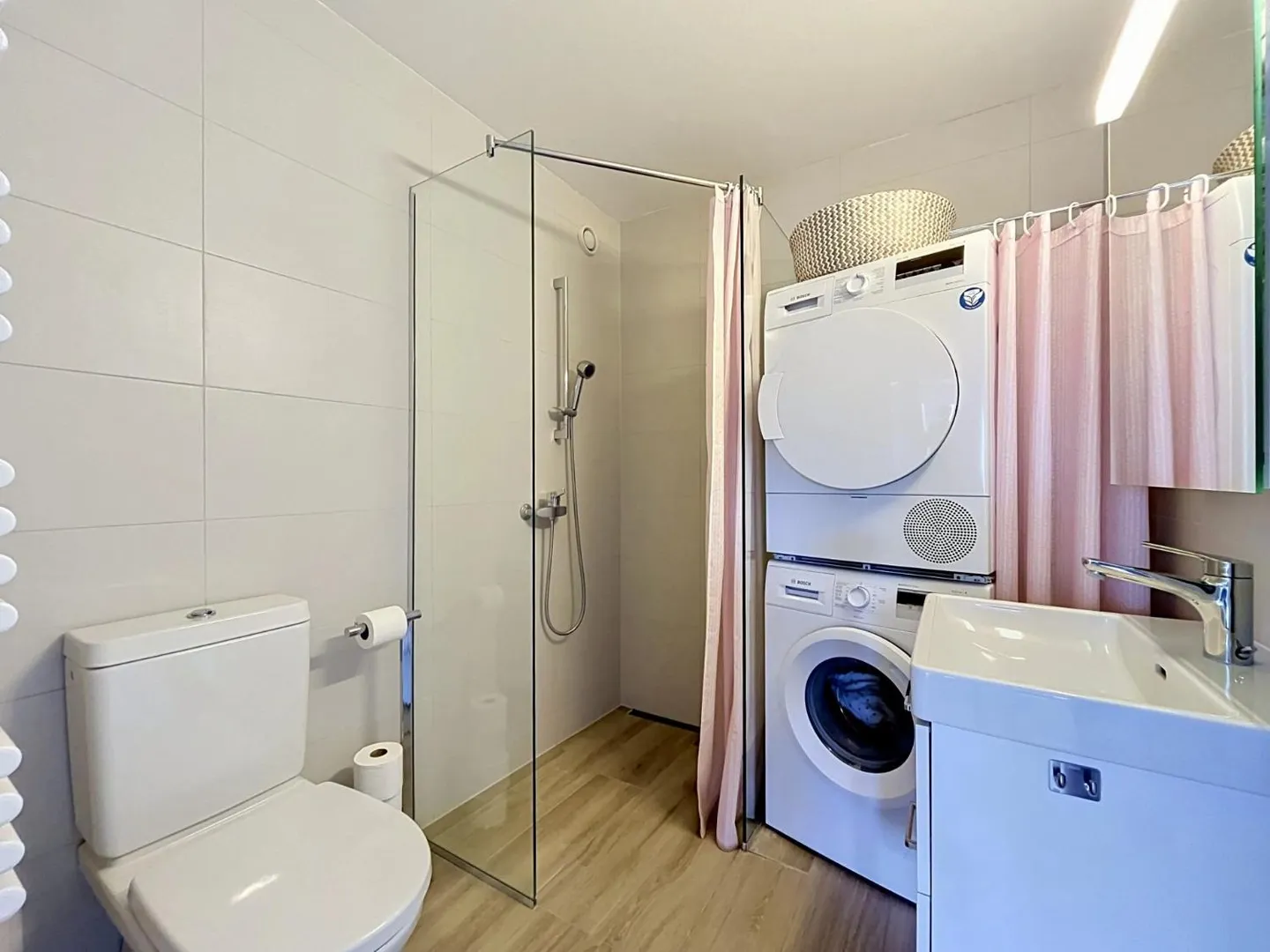 Charmante Wohnung mit Seeblick - Foto 9 von 11