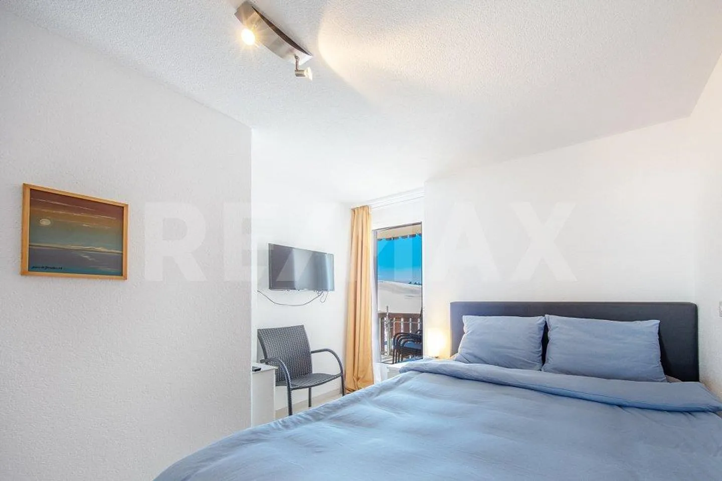 Attractive, partially furnished 2.5-room holiday apartment, in the sun... - Photo 4 of 13