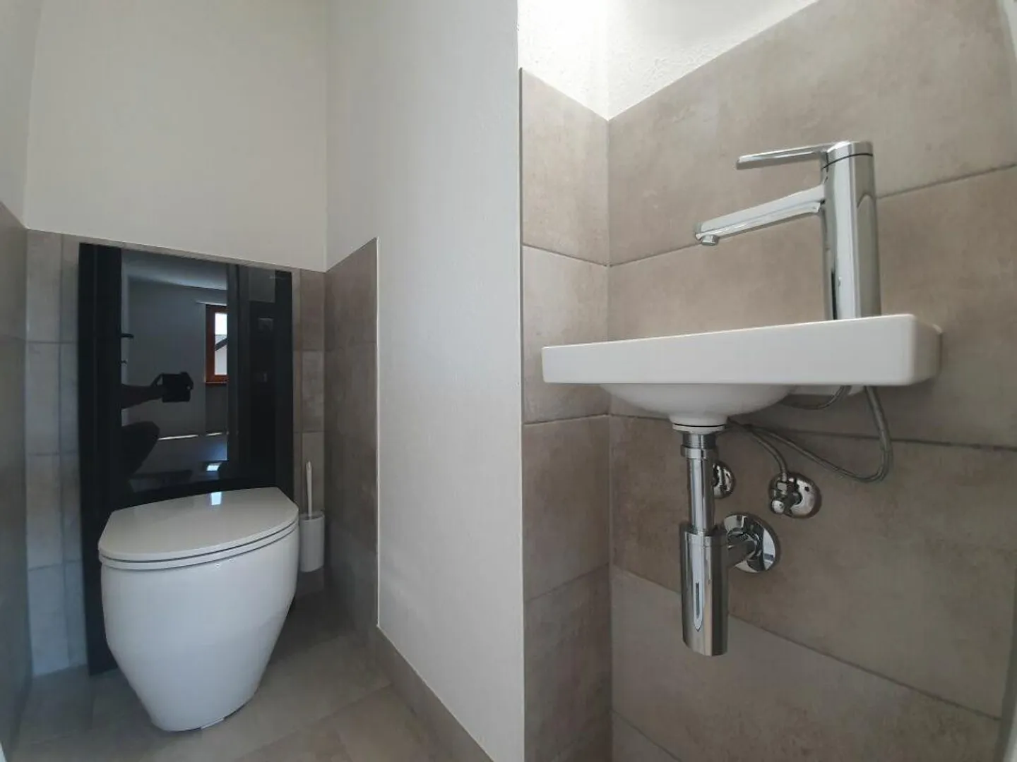 Sanierte Wohnung mit Rheinblick - Foto 4 von 11