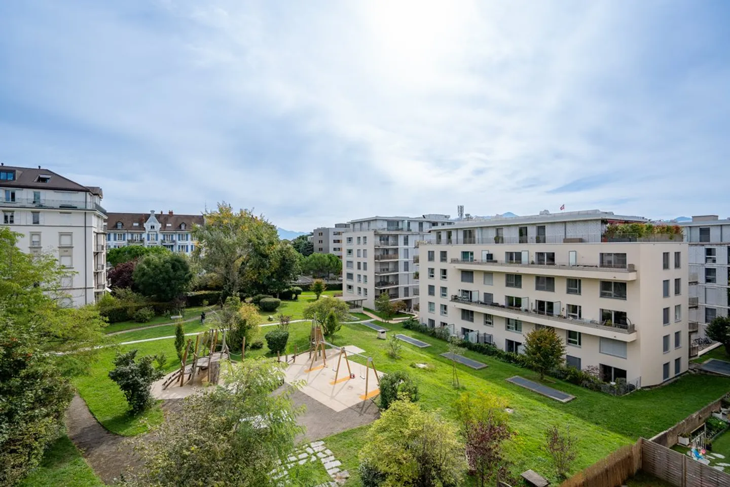 Studio Moderno con Terrazza Privata - Foto 9 di 9