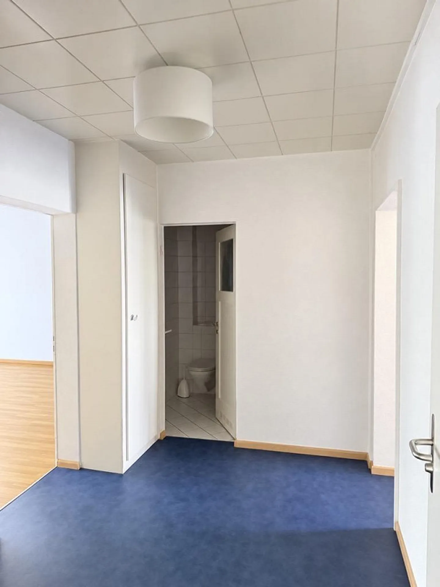 Appartamento 3 locali accogliente in una posizione tranquilla - Foto 2 di 8