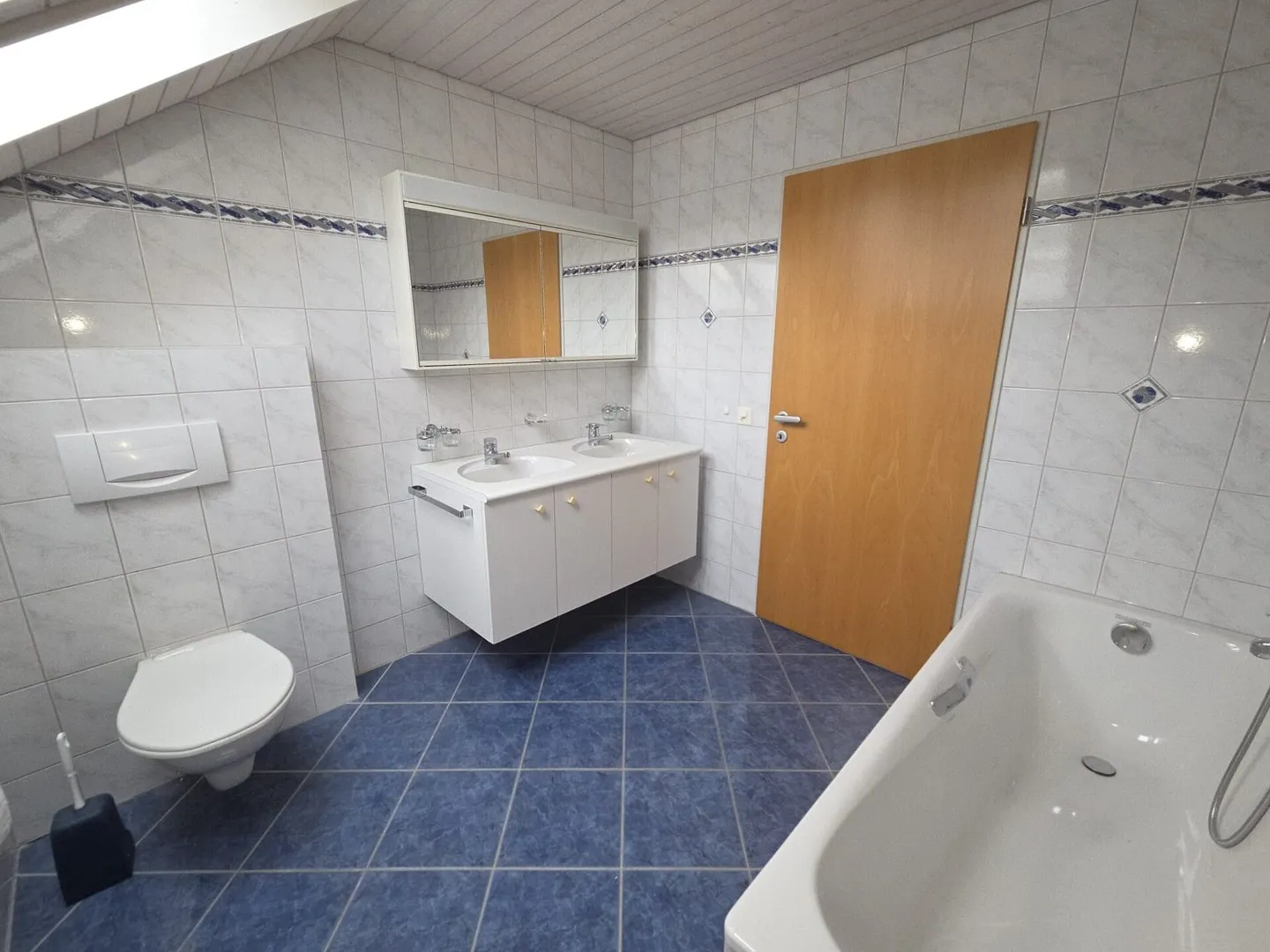 Spacious Dachwohnung in Dussnang - Photo 9 of 16