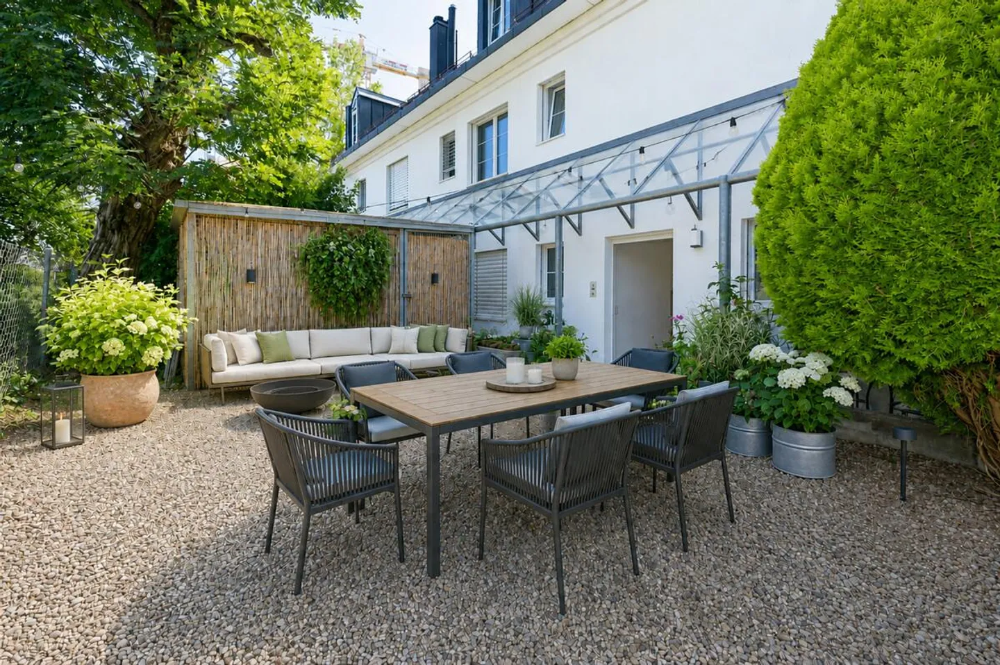 Wermatswil : maison jumelée spacieuse avec jardin - Photo 2 sur 6