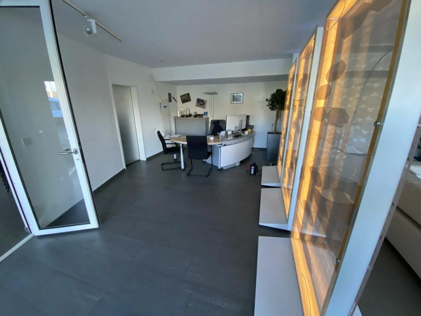 Espace commercial à louer - Photo 9 sur 9