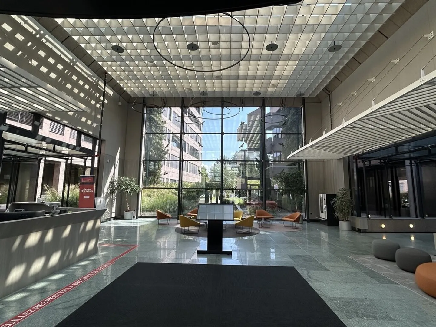 Ufficio di 59m2 - Av. des Morgines 12, Petit-Lancy - Foto 2 di 5