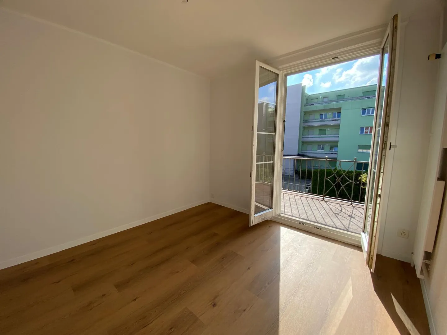 Charmant appartement 3.5 pièces - Photo 3 sur 7