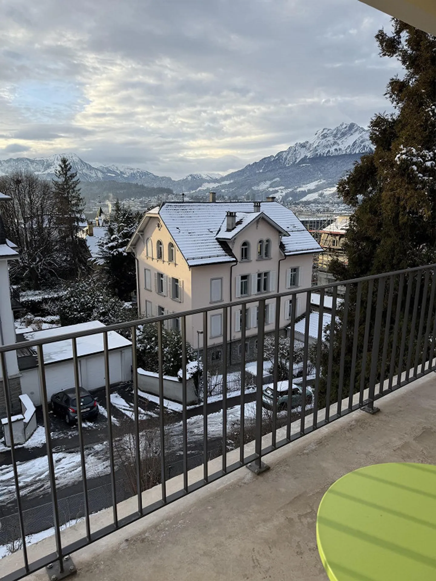 4.5 Zimmer Wohnung - Foto 1 von 13