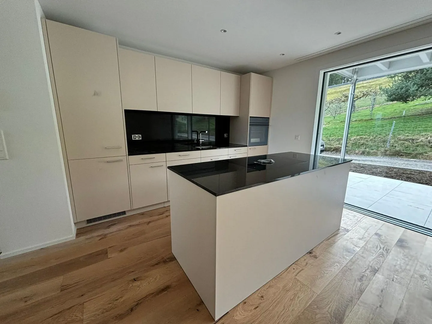 Modernes Apartment in Bussnang - Foto 1 von 9