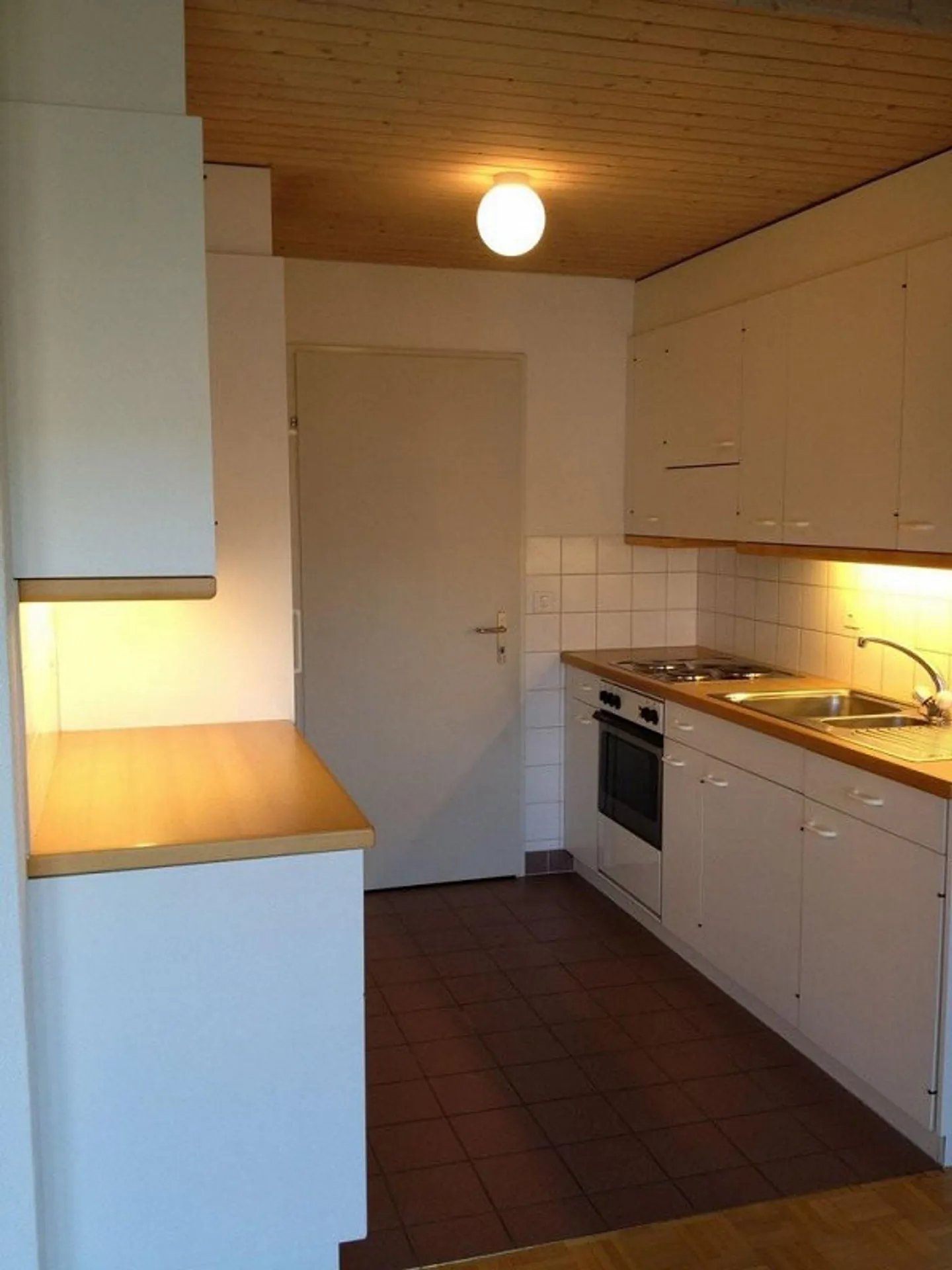 Vivere nel verde - tranquillo, luminoso e ben collegato - Foto 8 di 9