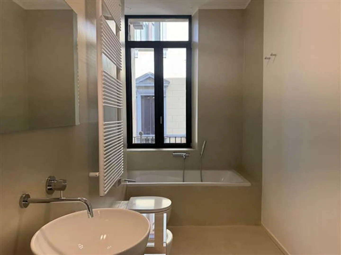 Lugano Luxury Apartment with Lake View - Photo 6 of 12