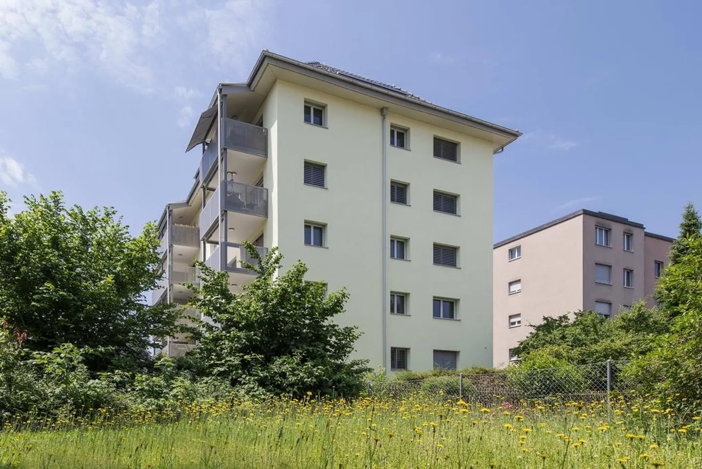 Appartement moderne de 4 pièces, emplacement calme à Dietikon - Photo 1 sur 10