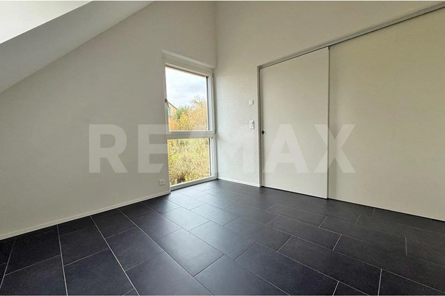 Attico moderno di 5,5 stanze - Foto 6 di 11