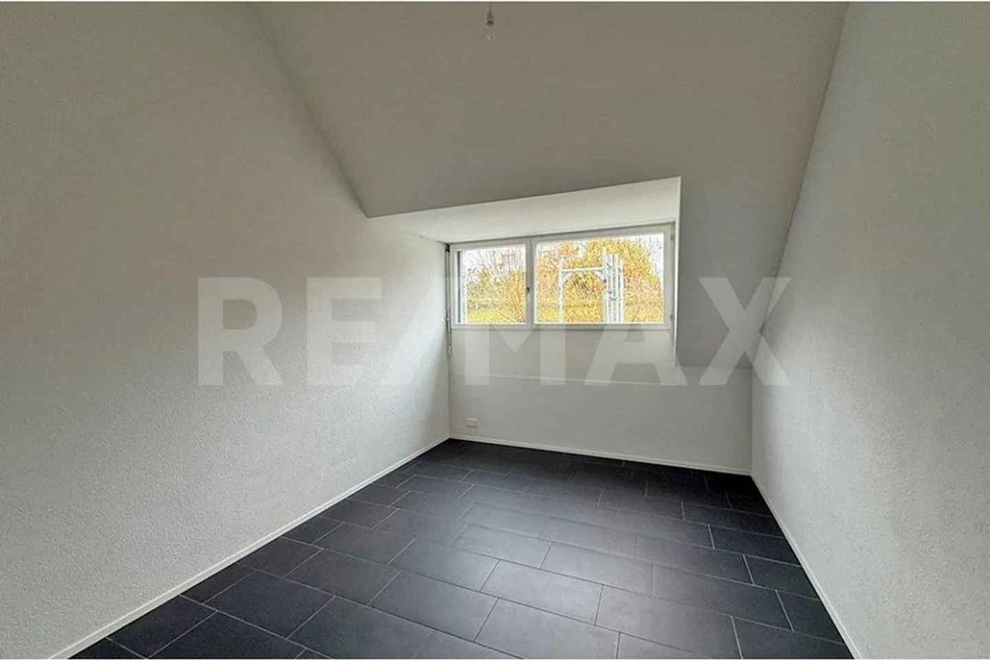 Attico moderno di 5,5 stanze - Foto 8 di 11