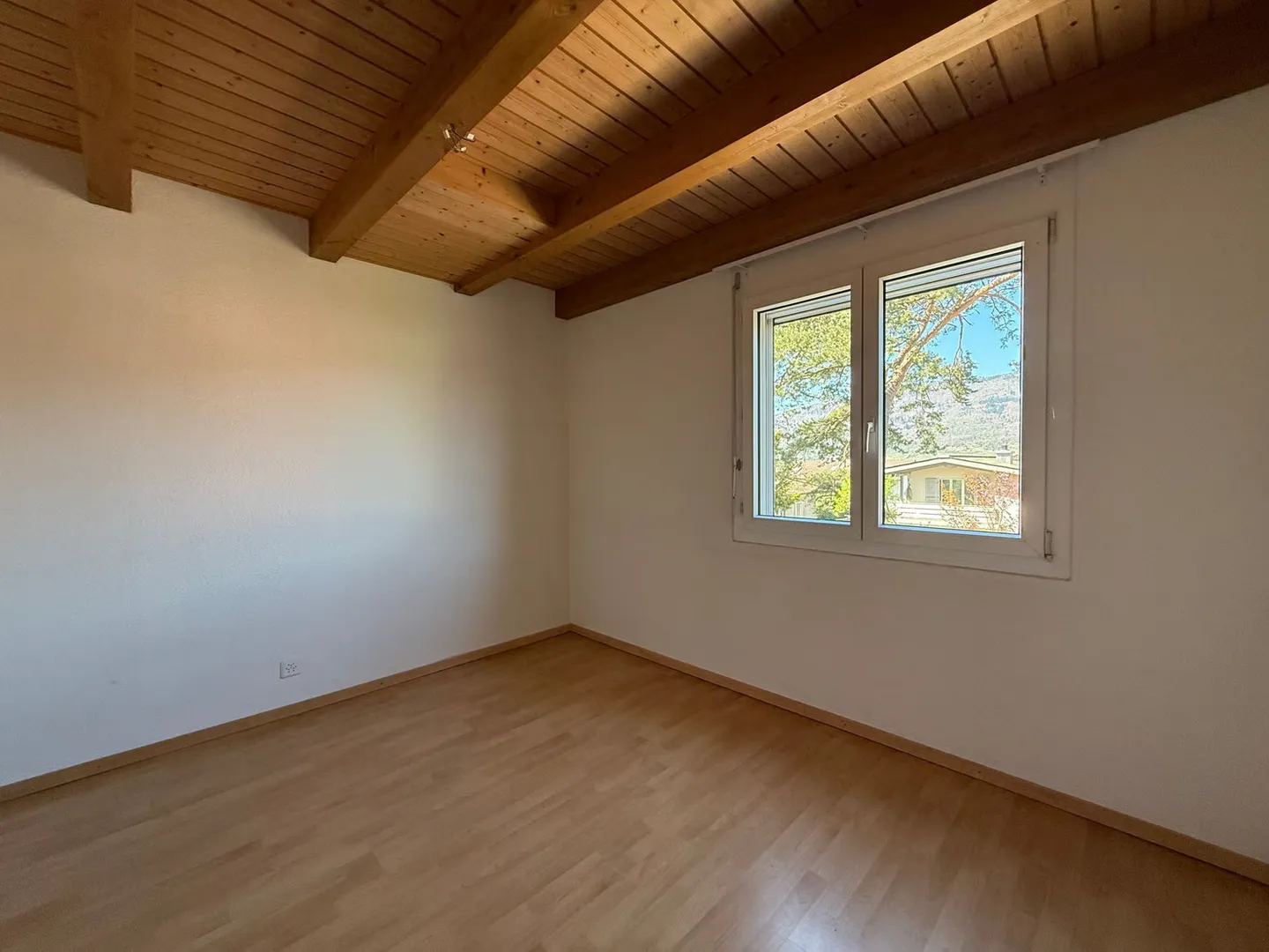 Bright and spacious 4.5-room gallery apartment with balcony and winter garden - Photo 6 of 13