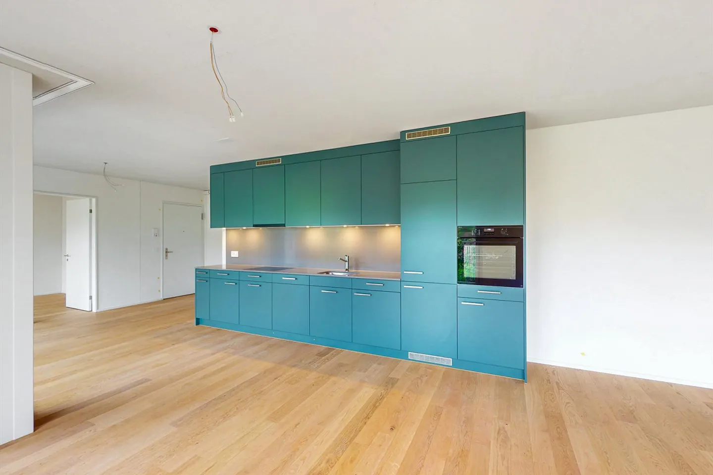 Your new home - near Lake Zurich - Photo 2 of 4