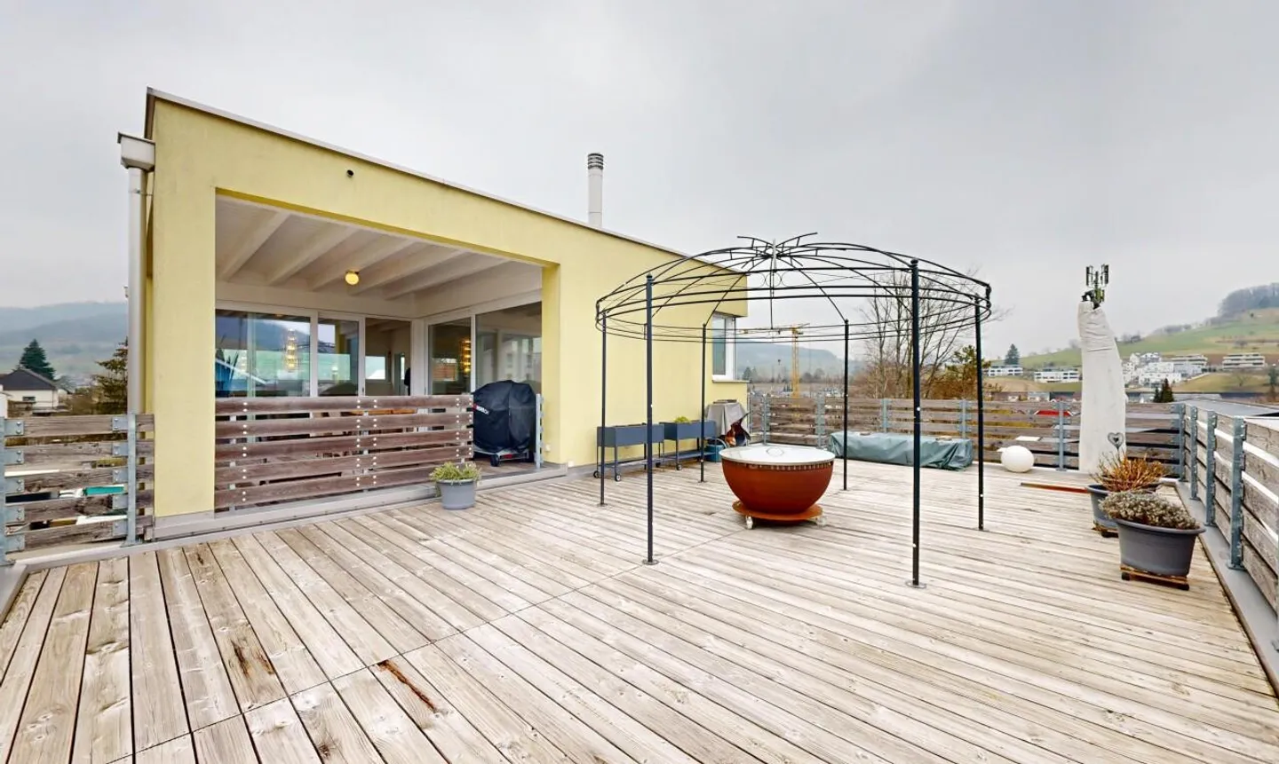 Maison individuelle avec atelier et système PV à Gelterkinden - Photo 3 sur 13