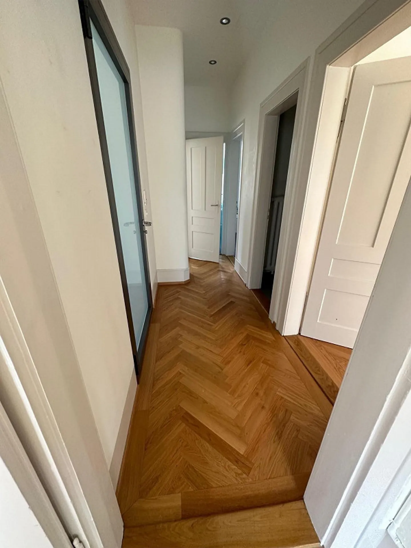 Incantevole appartamento in una posizione tranquilla e attraente! - Foto 6 di 11