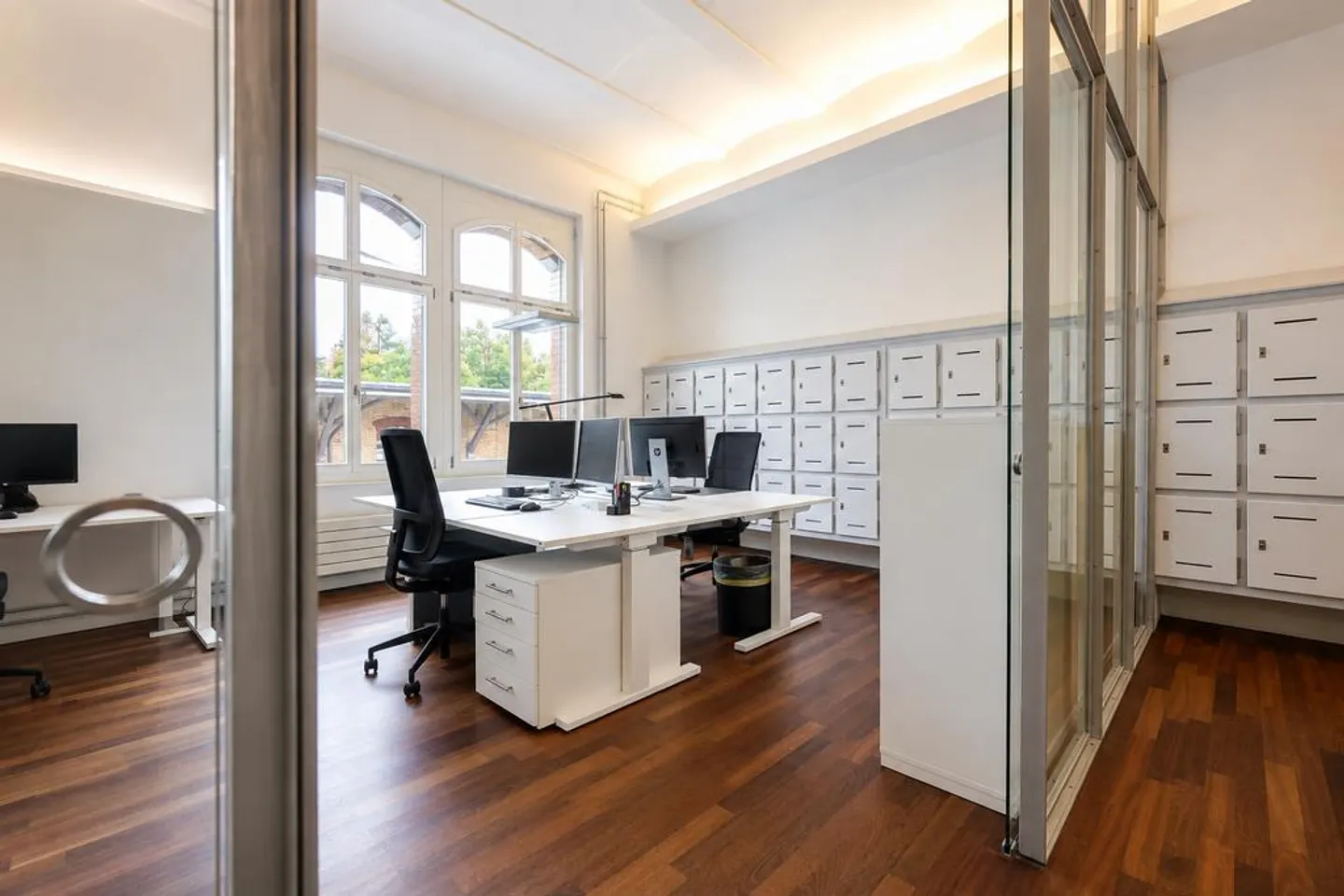 Bureau avec caractère dans le quartier Hürlimann - Photo 7 sur 7