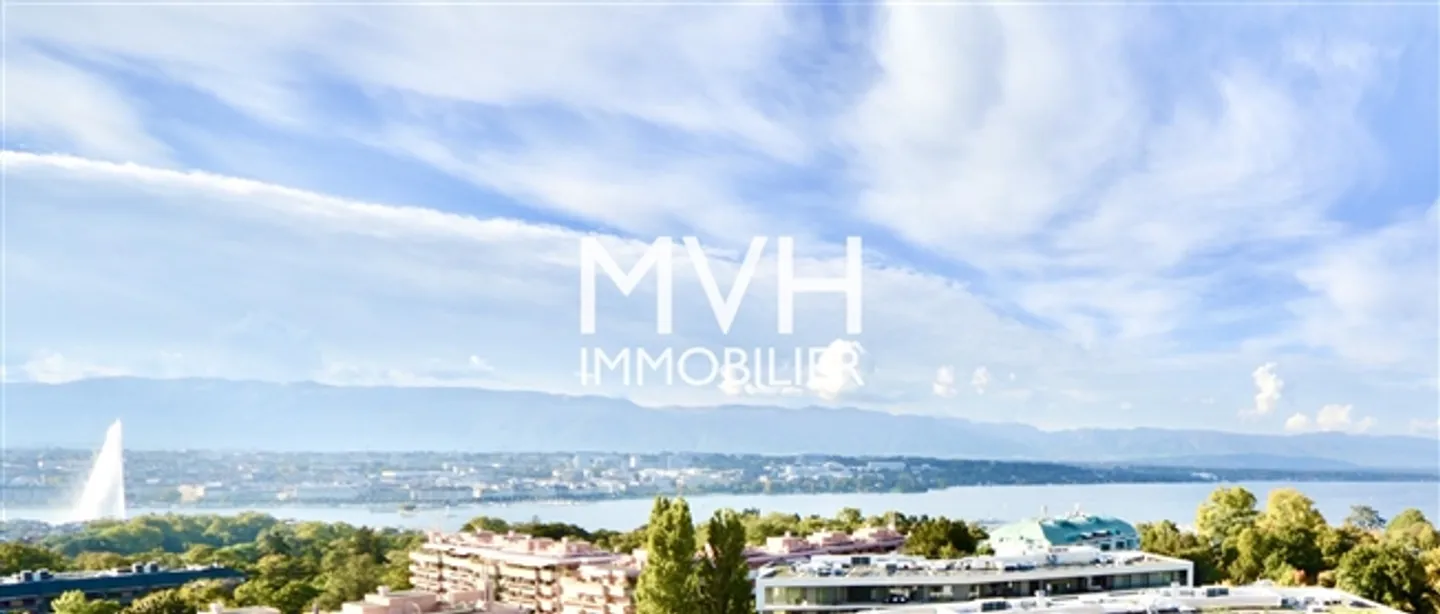 5,5 camere ristrutturate in una posizione tranquilla con piscina - Foto 1 di 10