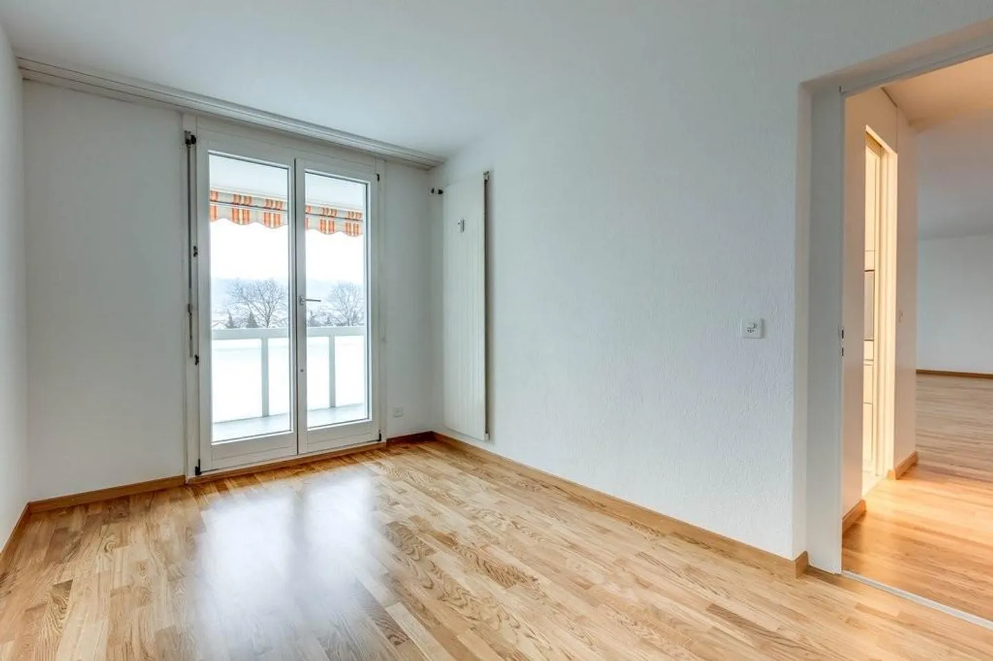 RENT WITHOUT DEPOSIT - Pleasant living in a family-friendly neighborhood - Photo 7 of 12