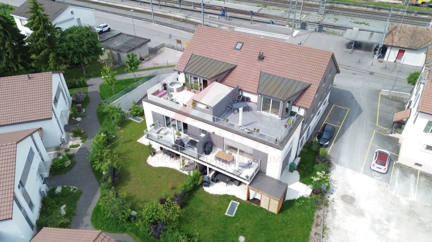 Kleines Juwel mit privatem Garten: 2,5 Zimmer, die Komfort, Ruhe und Intimität vereinen - Foto 8 von 8