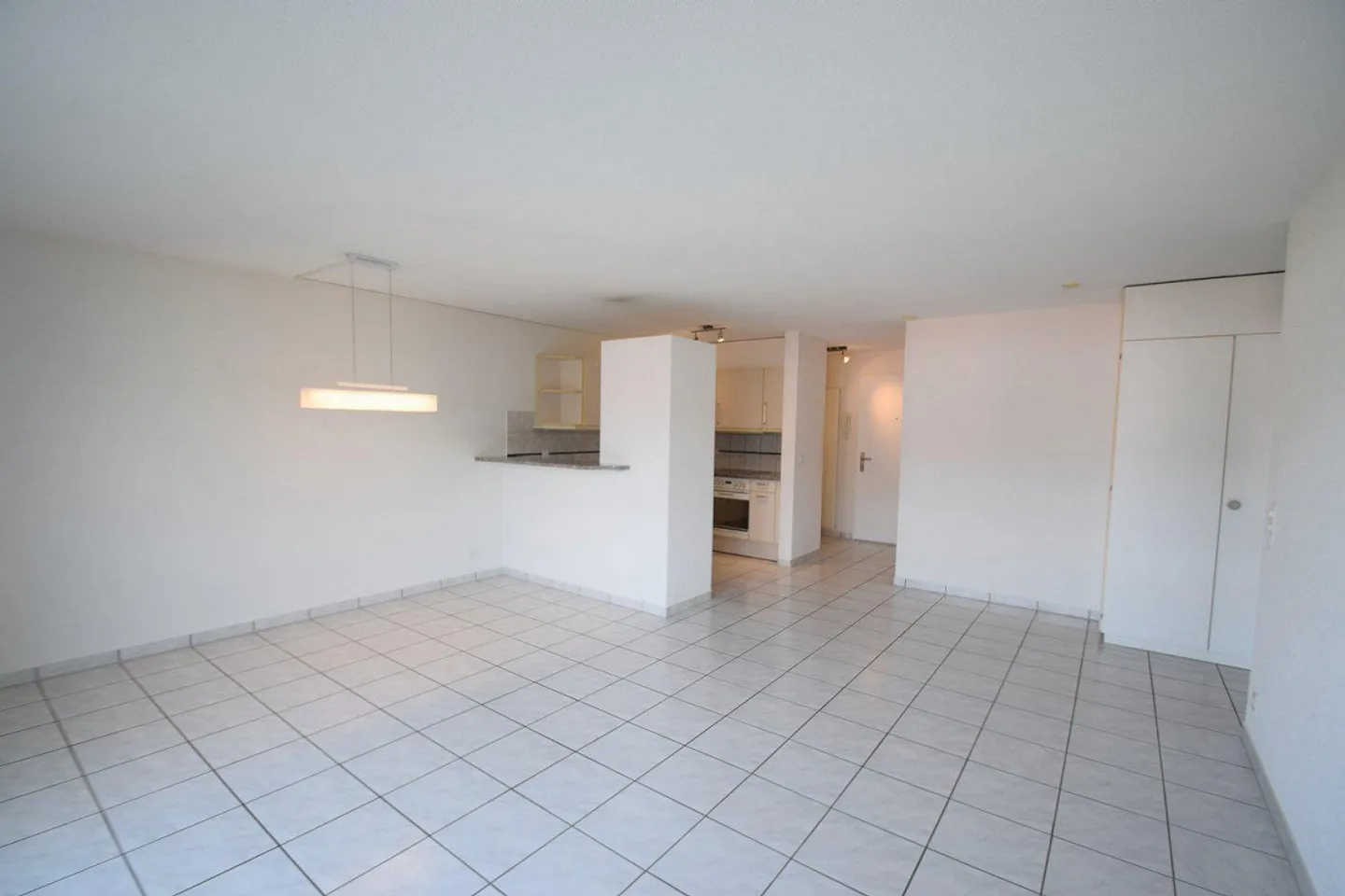 Appartement idéal pour les célibataires ou les retraités actifs - Photo 9 sur 13