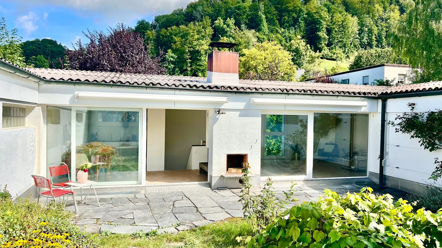 Casa singola in affitto - Foto 2 di 10