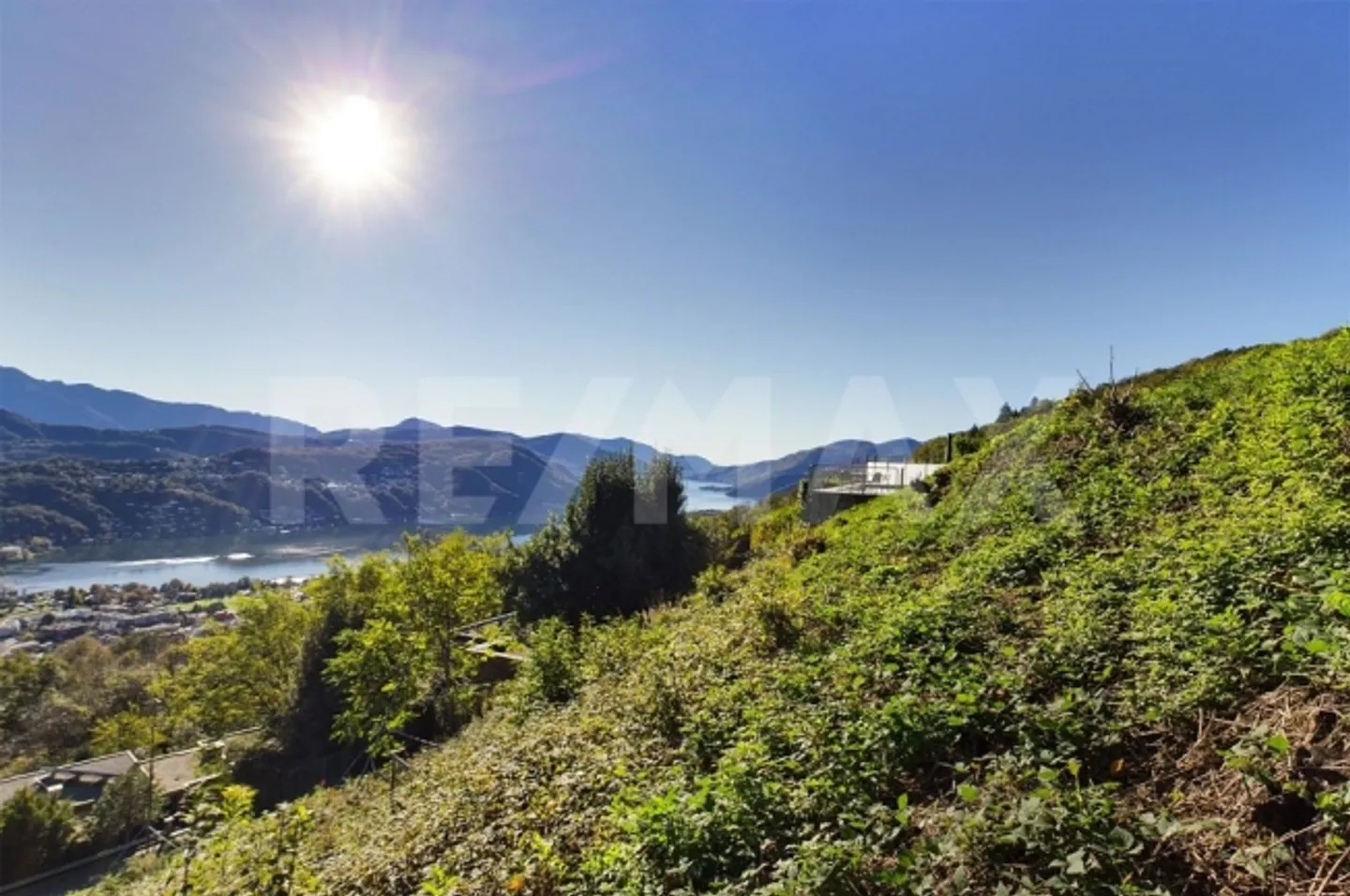 Apartment - Photo 5 of 13