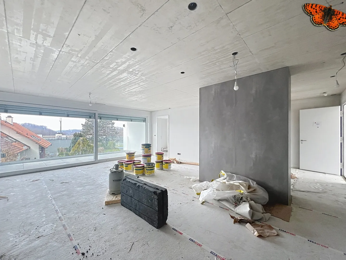 2½ ZIMMER - Großer Balkon - Foto 5 von 11