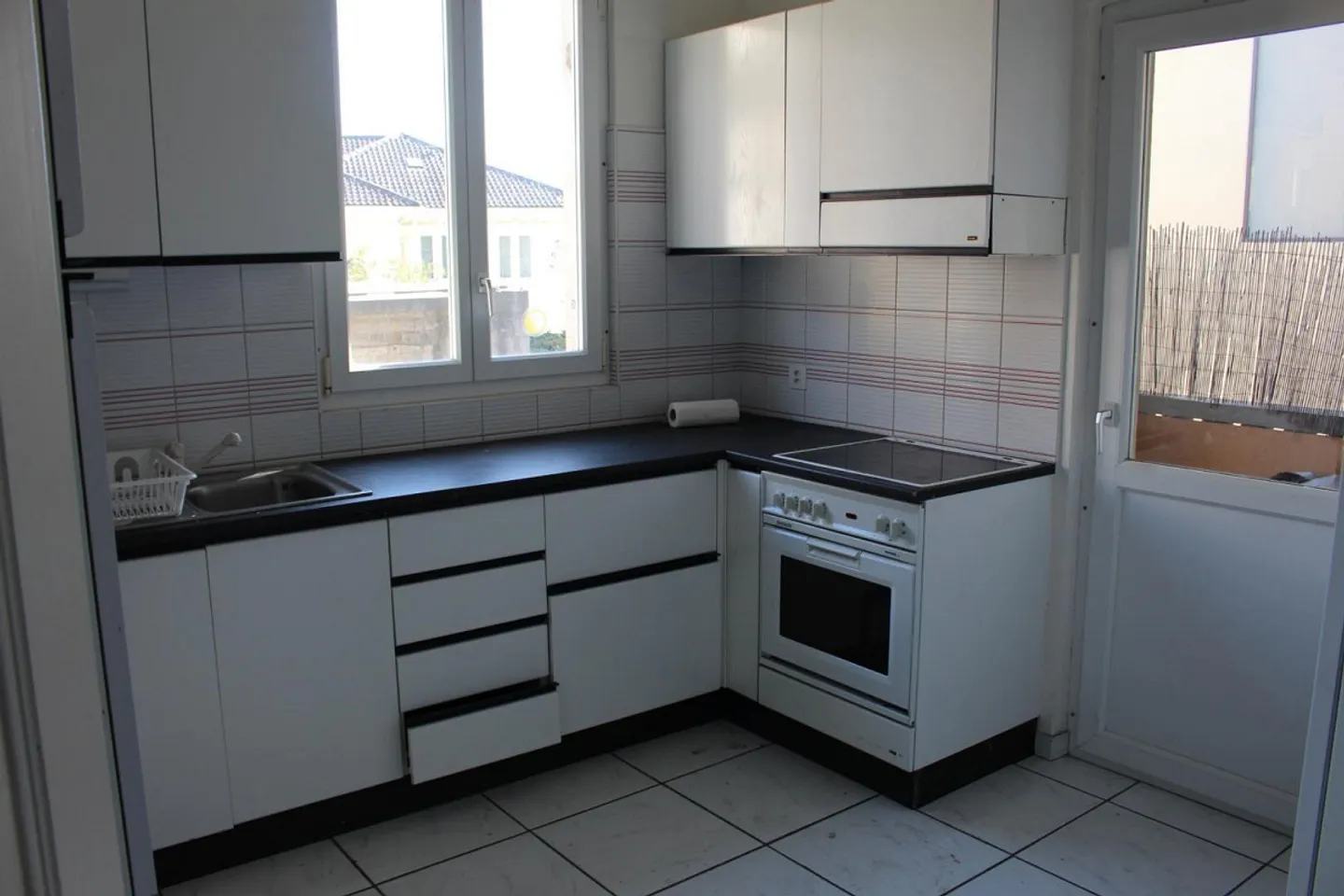 Zwei Gebäude mit Renovierungspotenzial - Foto 19 von 88