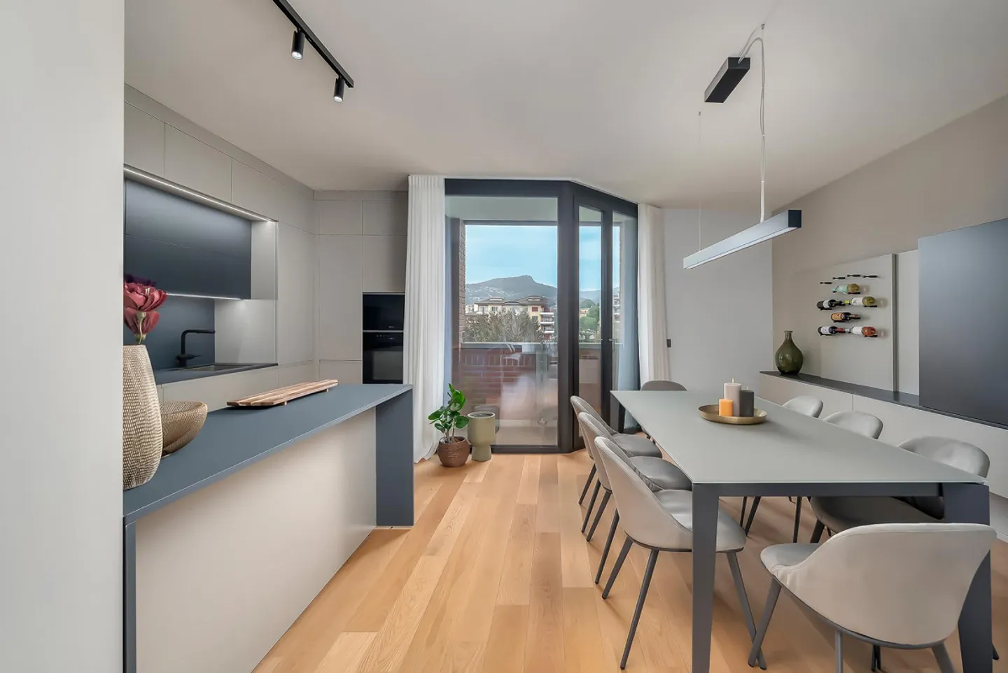 NEW DUPLEX PENTHOUSE IN LUGANO - Photo 12 of 13