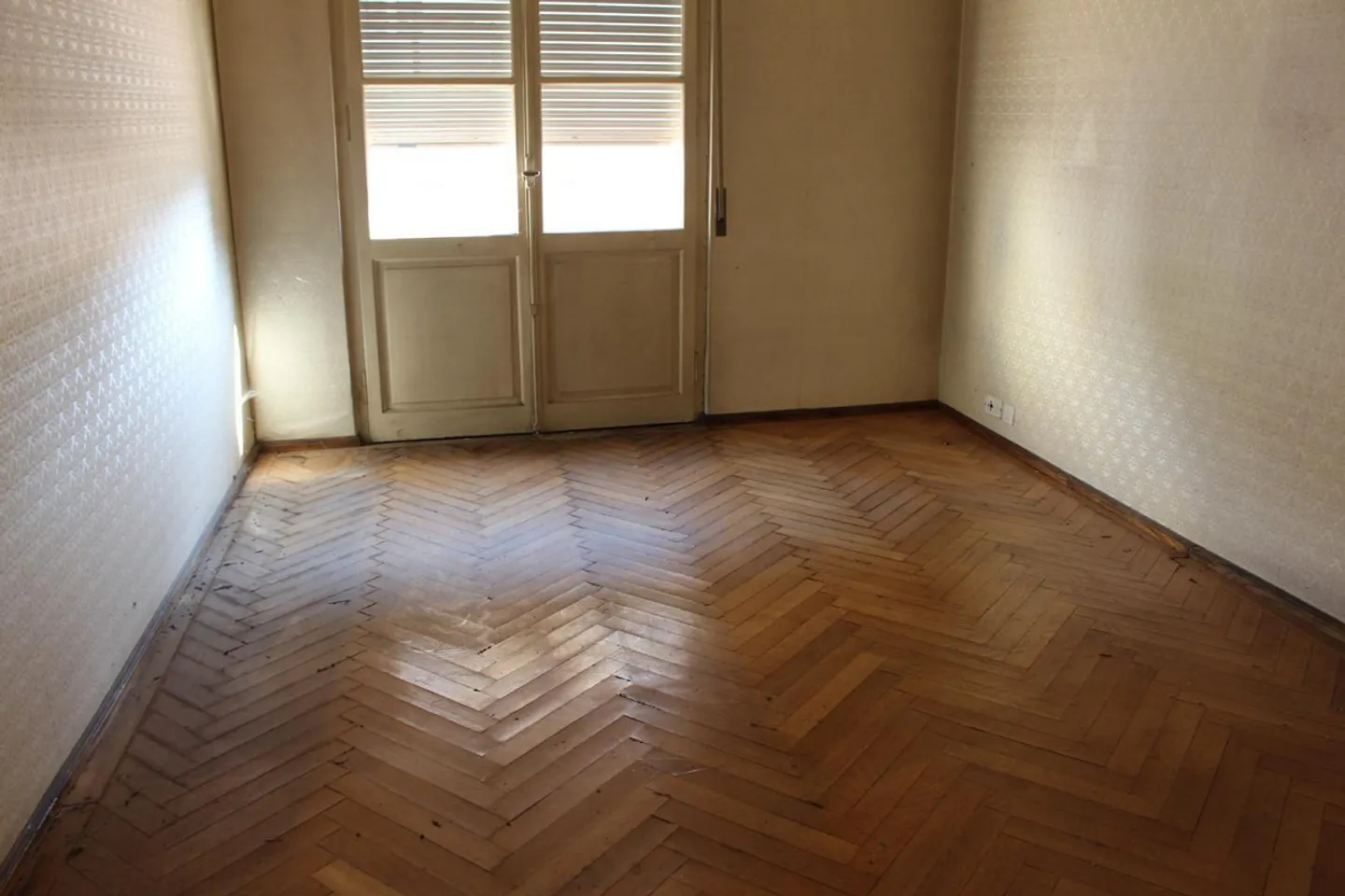 Zwei Gebäude mit Renovierungspotenzial - Foto 30 von 88