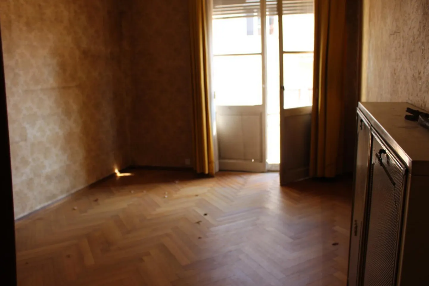 Zwei Gebäude mit Renovierungspotenzial - Foto 32 von 88