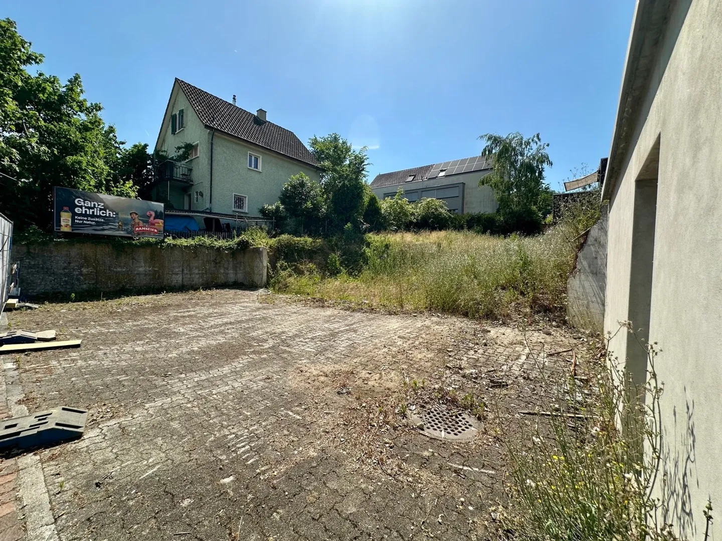 Terrain attractif avec projet de maison individuelle approuvé - Photo 3 sur 3
