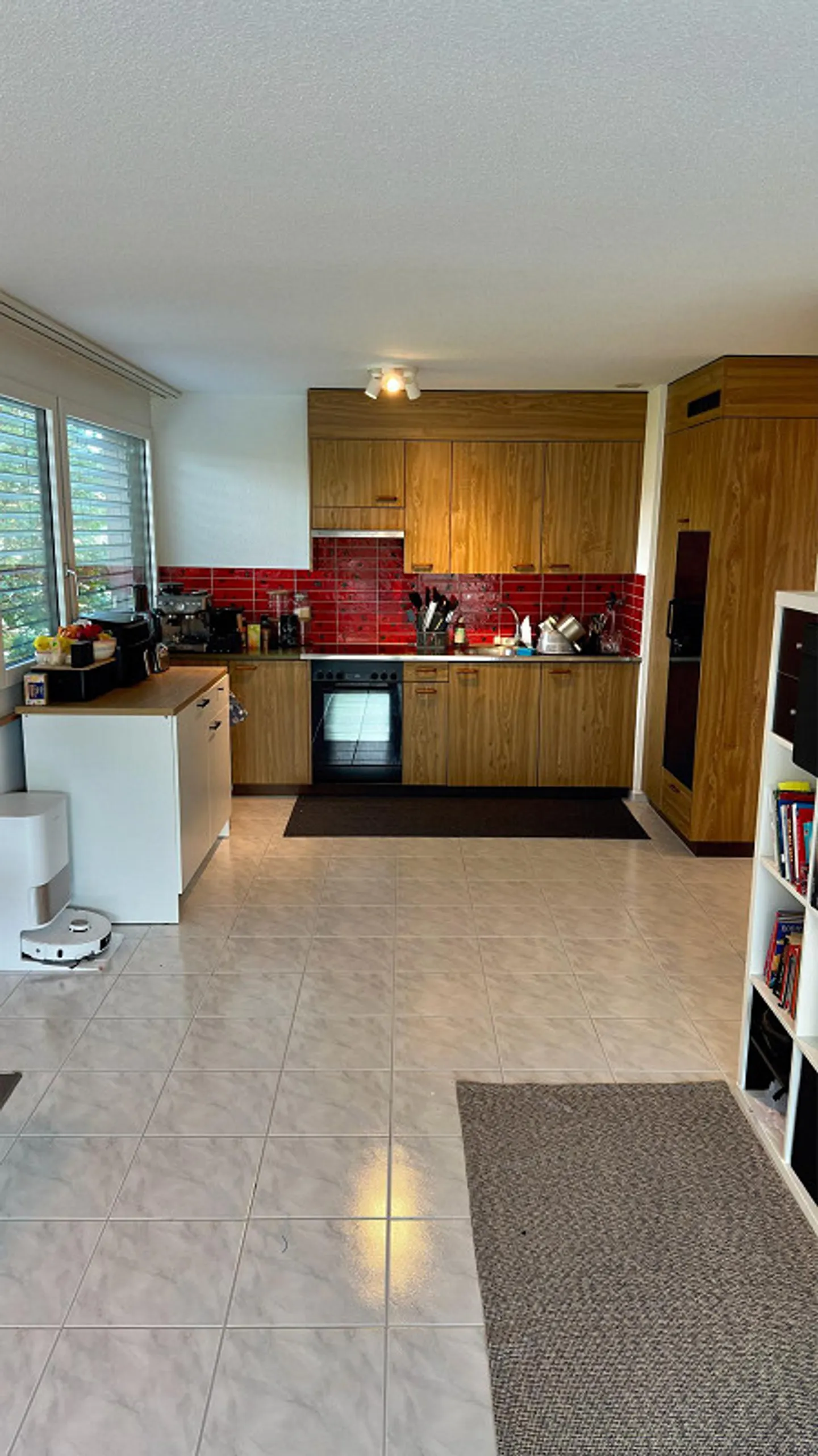 Appartement lumineux de 2,5 pièces à Emmenbrücke dans un emplacement central - Photo 3 sur 5