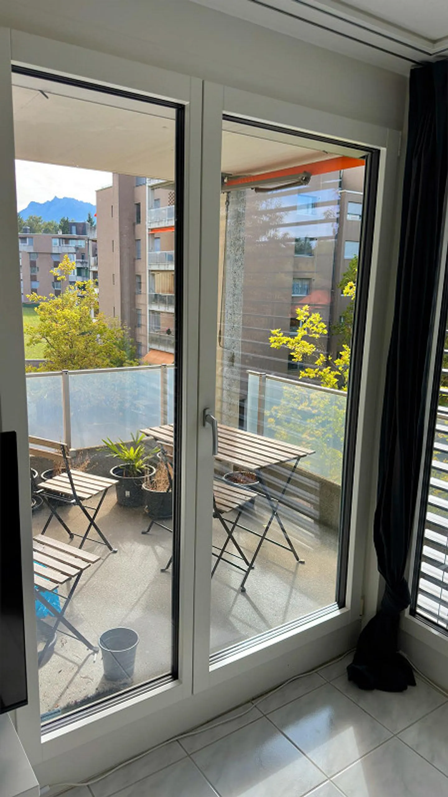 Appartement lumineux de 2,5 pièces à Emmenbrücke dans un emplacement central - Photo 4 sur 5