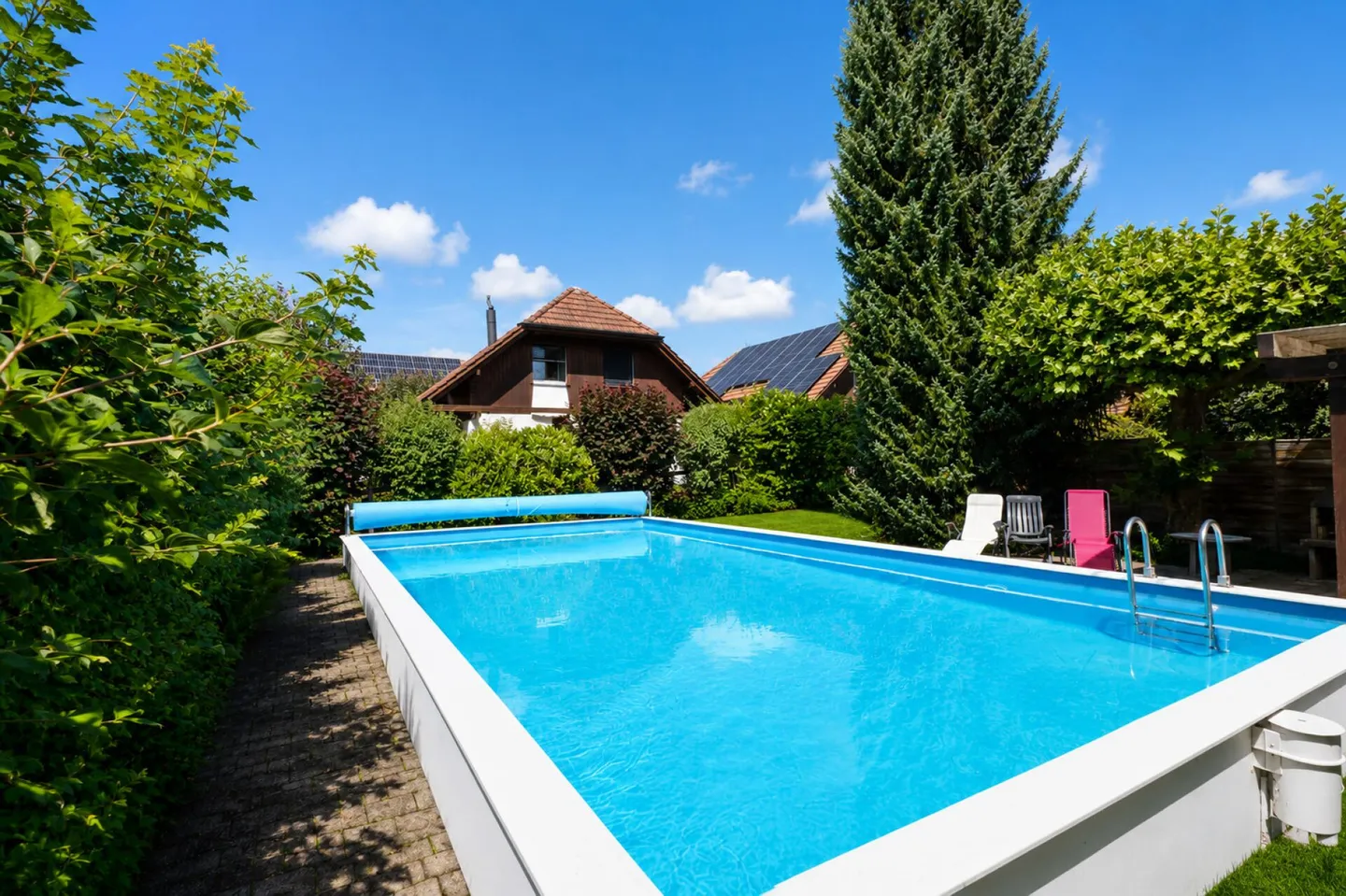 Charmantes Einfamilienhaus mit Garten - Foto 4 von 4