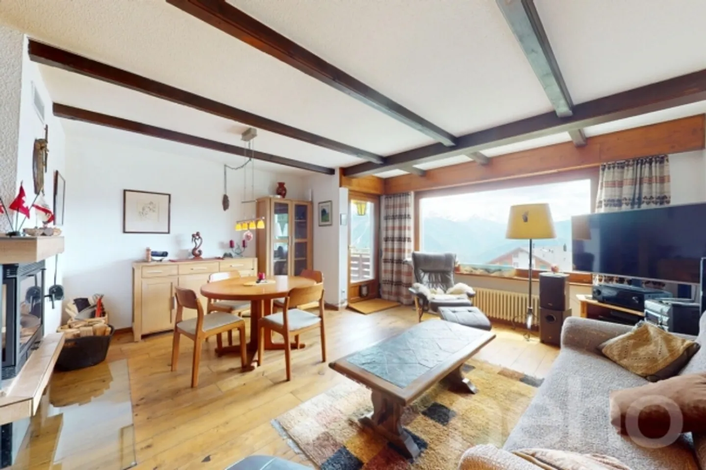 Helles Apartment mit atemberaubendem Blick auf die Schweizer Alpen - Foto 2 von 13