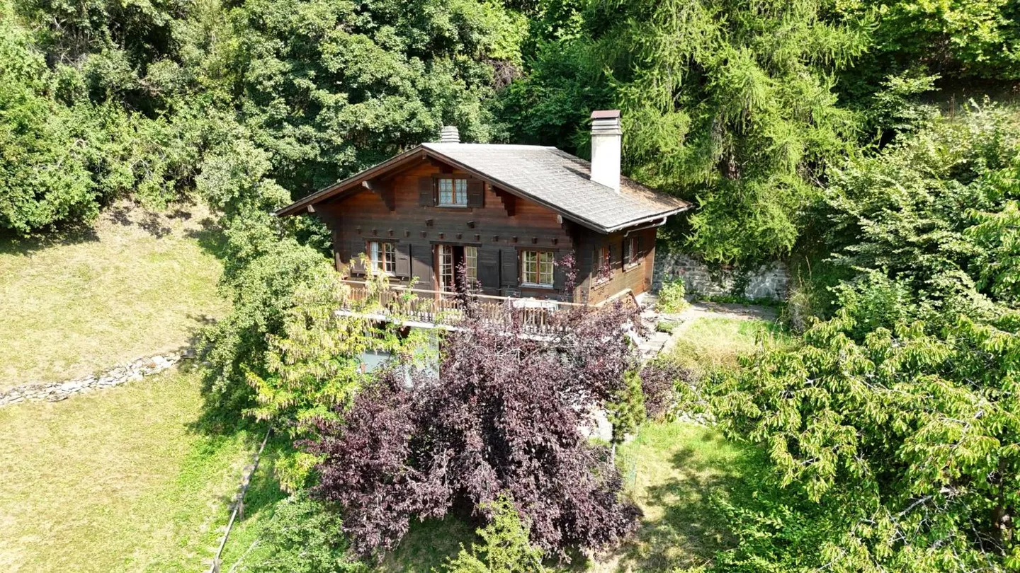 Chalet in Isérables in einem Friedensort! - Foto 1 von 13